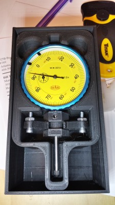 2014-08-11 23.14.14.jpg (1.6 MiB) Viewed 15611 times All nice and happy in a safe new home. That old cardboard box HAD to go.