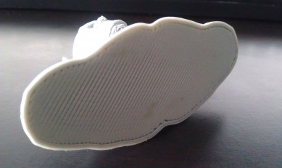 But notice the base showing gaps on the first few layers