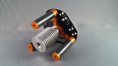 2015-04-05 19.08.18.jpg (3.47 MiB) Viewed 15909 times All the contacts on the Yellowjacket board are given clearance and nylons screws prevent any short circuits between the board and the mount.