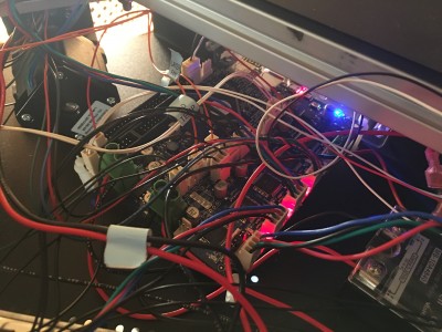 IMG_0090.JPG (2.04 MiB) Viewed 21598 times messy wires as I reconnect and attempt to debug.