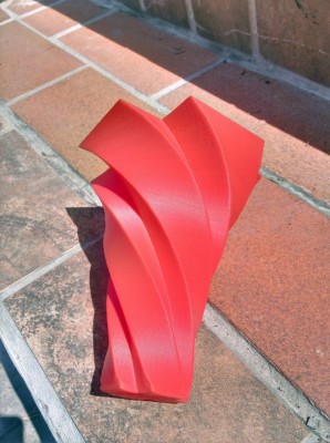 twisty_red_1o