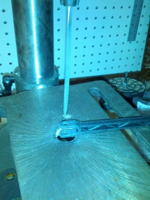 IMG_20130605_205159.jpg (2.04 MiB) Viewed 33721 times Delta file in a drill press. (Sorry about the white balance.)