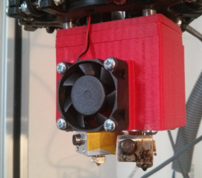Dual_E3D_Mount_for_Rostock_MAX_by_artexmg_-_Thingiverse.png (1.07 MiB) Viewed 22115 times Dual E3D Mount