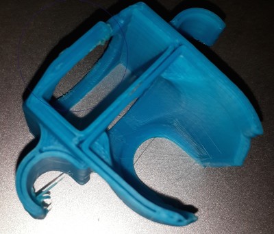 Why is the top side bridge looking so bad? Had to file it to get the fan in, first successfull print of this part split while i was trying to insert the fan.