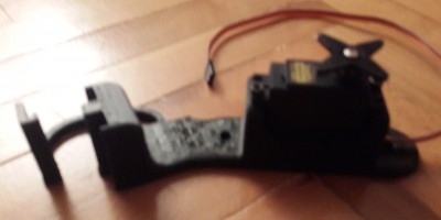 TowerPro 995 servo