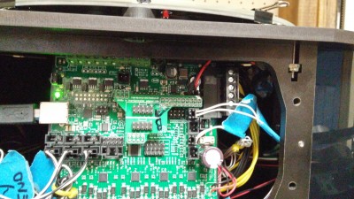 Finished product! Right above the LCD adapter is where I have the fuse plugged in.