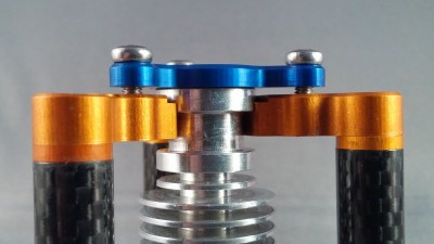 2015-04-05 19.35.42.jpg (2.95 MiB) Viewed 19242 times The locking ring sits atop the hotend mount flange to secure it.