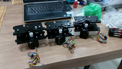 Motors attached to mounts